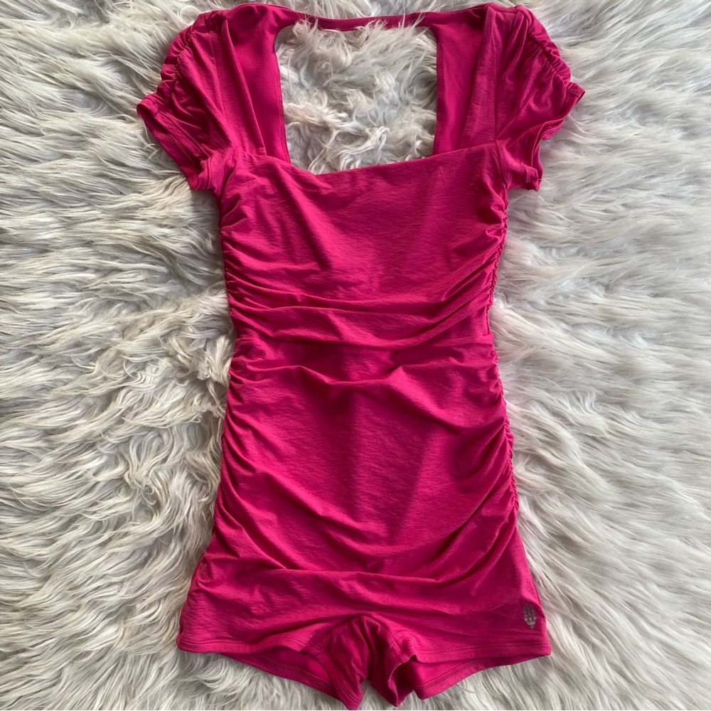 Free People Movement Pirouette Shortsie Romper Women’s Size XS Passion Fruit